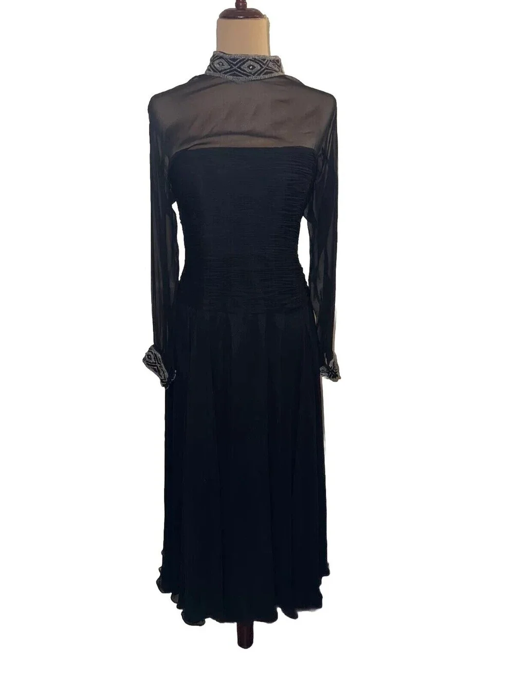 Niteline Size 14 Della Roufogali Formal Evening Black Chiffon Silk Beaded Dress